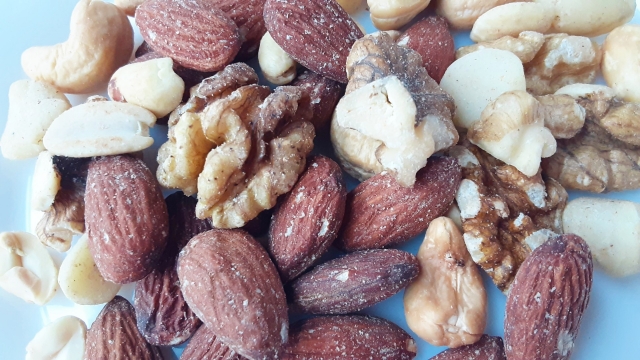 ミックスナッツ