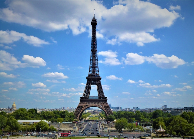 エッフェル塔