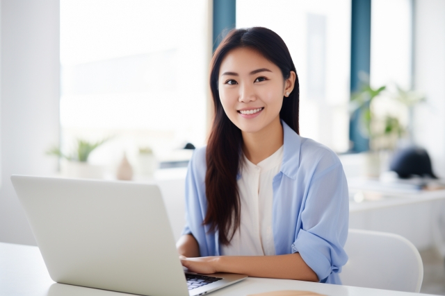 ビジネス018　オフィスワーク・女性