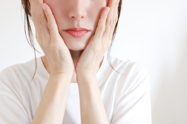 スキンケア女性のイメージ