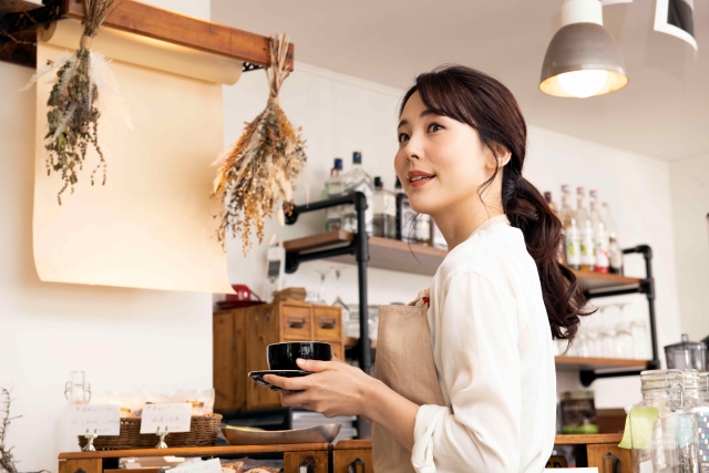 ゆったりする女性